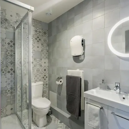 Nicely Decorated Modern Studio Near The Eiffel Tower - - Welkeys Apartmán *