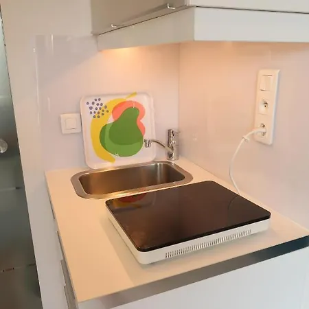- Coeur Batignolles - Studette 10 M2 - Neuf