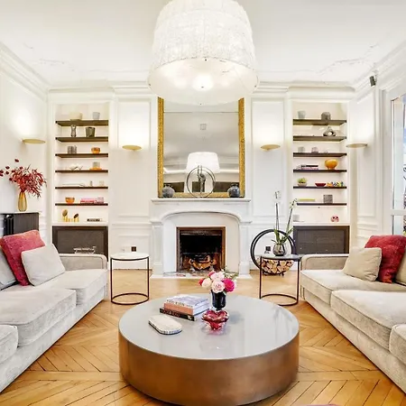 Magnificent Luxury Penthouse In A Prestigious Neighborhood Of With A Eiffel Tower View From Balcony Short Walk To Palais Galliera And Avenue Montaigne Fashion Stores *