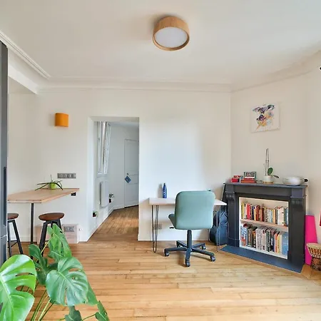 Comfortable In The Heart Of - Welkeys
