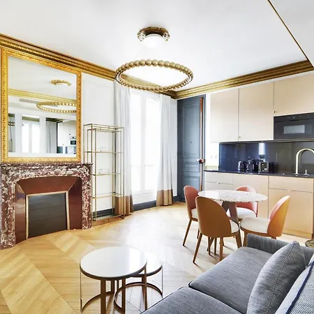 Pick A Flat's In Champs Elysees - Rue Du Colisee Apartment *