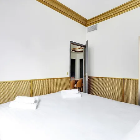 Pick A Flat's In Champs Elysees - Rue Du Colisee Apartment *