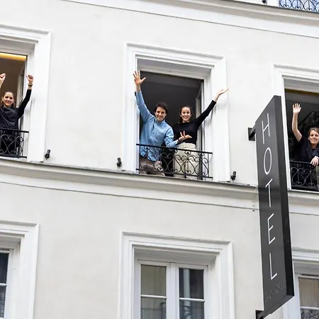 Hotel La Canopee