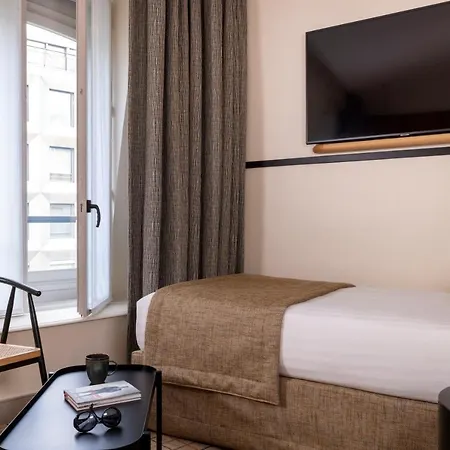 Toujours & Hotel Paris