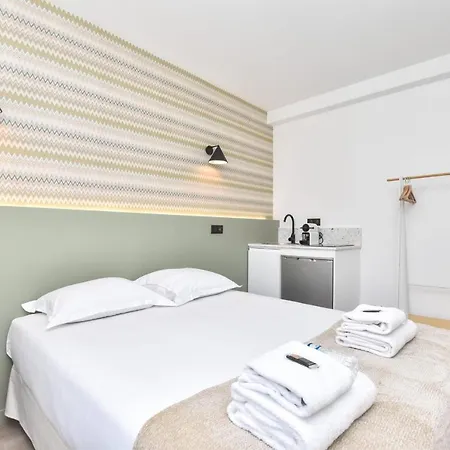 Cosy Bedroom Near Tour Eiffel Champs De Mars Apartment