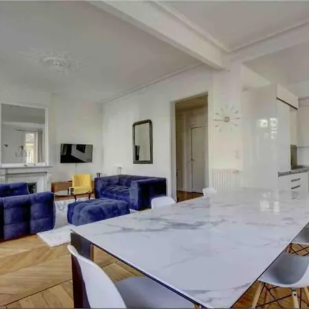 Appart 100m2 Arc Triomphe * Paris
