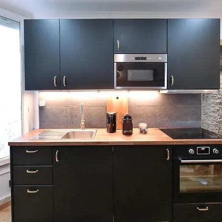 La - Charming 2 Apartament