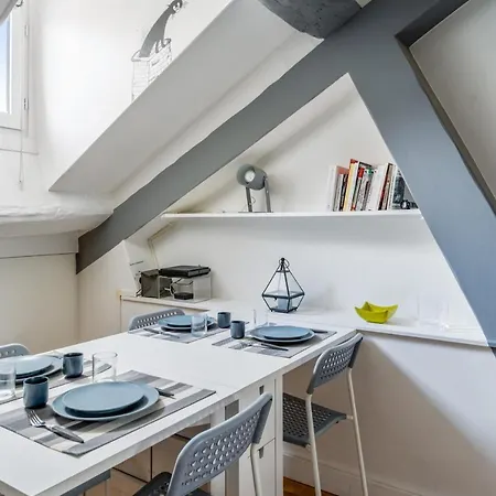 Lovely Studio 5 Min Away From The Louvre Museum - Welkeys *