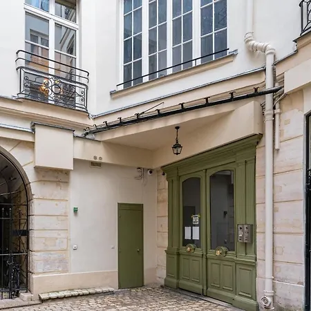 شقة Lovely Studio 5 Min Away From The Louvre Museum - Welkeys