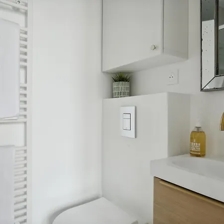 Stylish Architect Studio Near The Marais Parigi