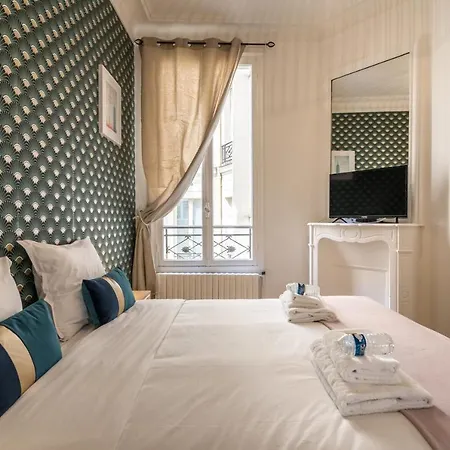 Charming Near Trocadero דירה *