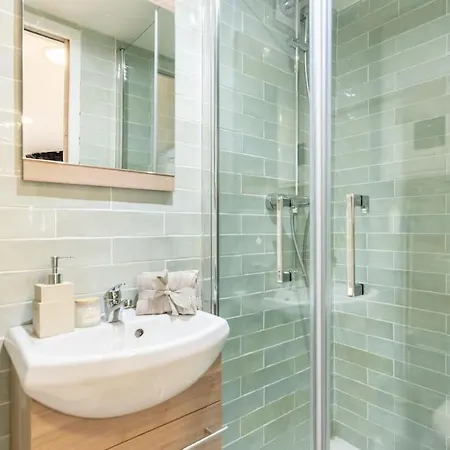 Petit Chateau Proche De La Bastille / Gare De Lyon Apartment *