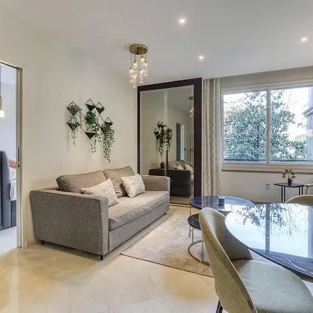 Apartamento Montaigne Executive