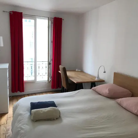Charming In Montmartre Parigi
