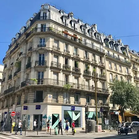 Eiffel Tower View - Republique 4 People 2 Bedrooms Appartamento *
