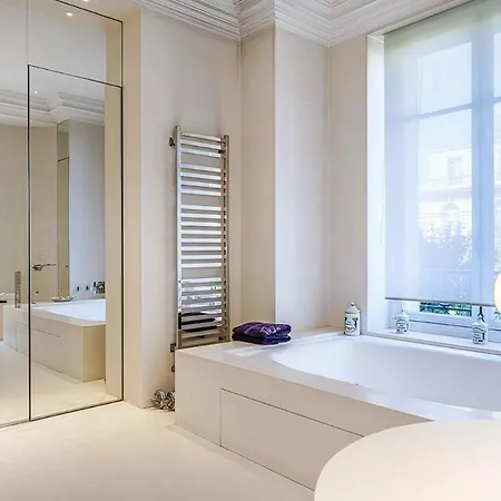 High Standing With Sauna And Jacuzzi Eiffel Tower Apartment