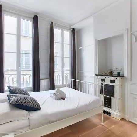 Quartier Montorgueil Apartment