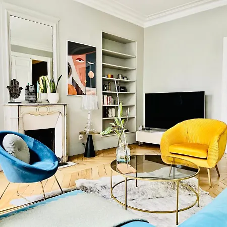 Daire Luxury Place In Le Marais - *