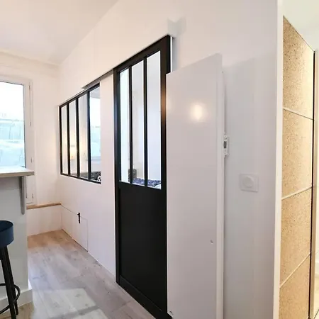 Cozy Flat Nearby Arc De Triomphe, Champs Elysees & Palais Des Congres アパート パリ