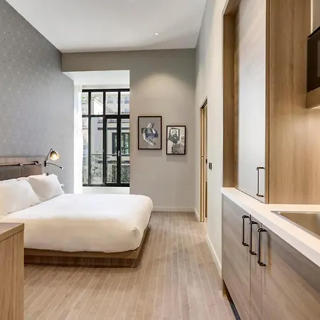 Apartahotel Mode 4*