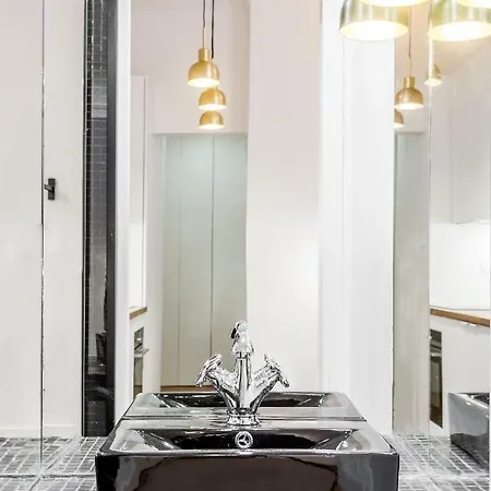 Habitat Parisien - 2br-2ba - Ac - Balcony - Opera Apartment Paris