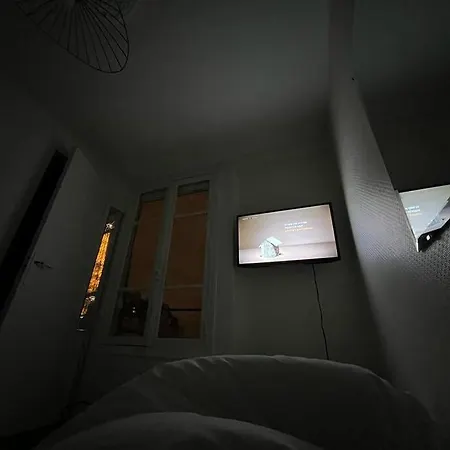 Appartement Studio Vue Tour Eiffel Paris