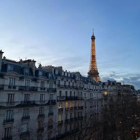 Studio Vue Tour Eiffel Appartement