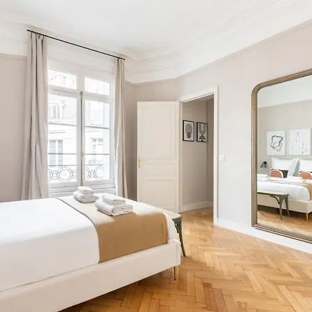 Apartment Luxurious Flat Rue De La Pompe Paris