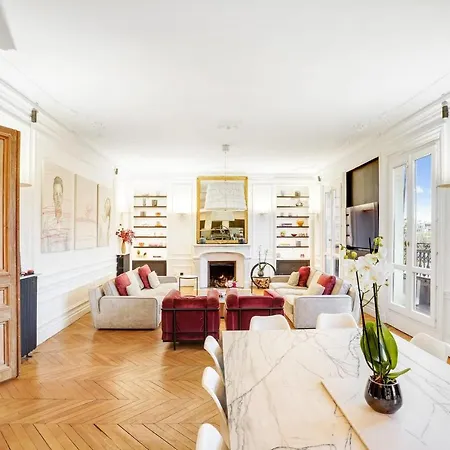 Magnificent Luxury Penthouse In A Prestigious Neighborhood Of With A Eiffel Tower View From Balcony Short Walk To Palais Galliera And Avenue Montaigne Fashion Stores Apartment Paris
