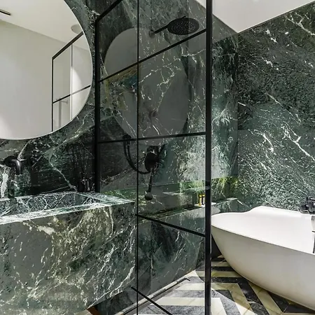 Apartment Magnificent Luxury Penthouse In A Prestigious Neighborhood Of With A Eiffel Tower View From Balcony Short Walk To Palais Galliera And Avenue Montaigne Fashion Stores Paris