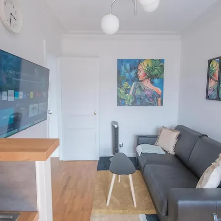 Apartamento Bercy - Charming 2 *