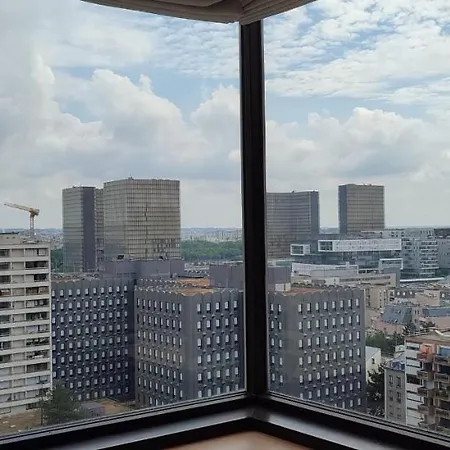 Bright Flat With Uninterrupted Views In 13th Apartamento *