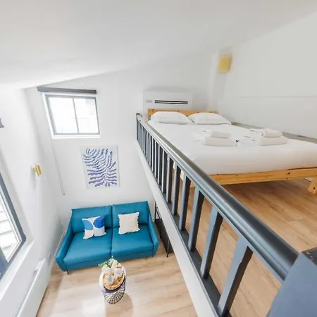 Appartement Charming With Mezzanine Paris
