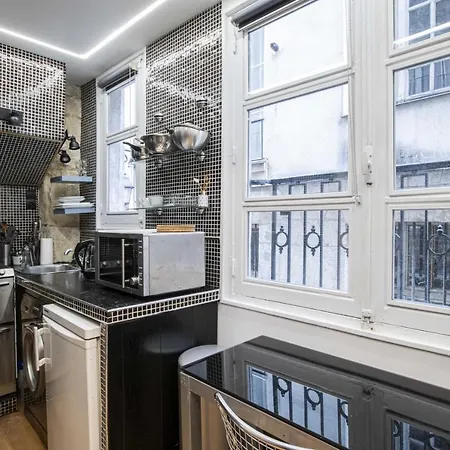 Pick A Flat's Studio In Le Marais - Rue Saint-merri Apartment
