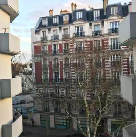 Merveille De Simplicite Proche De Menilmontant Et Des Buttes Chaumont Apartment Paris