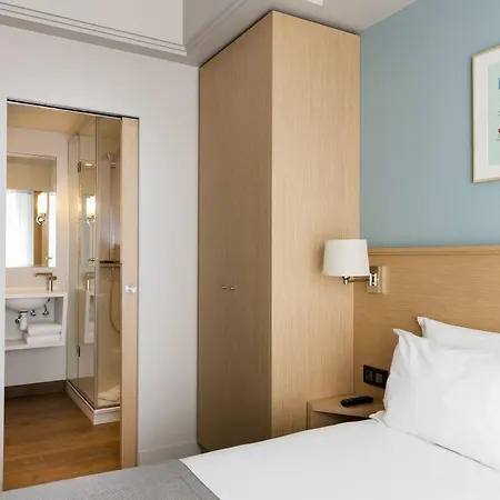 Magellan Hotel 3*