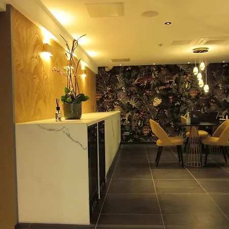 Hotel Lyon Bercy