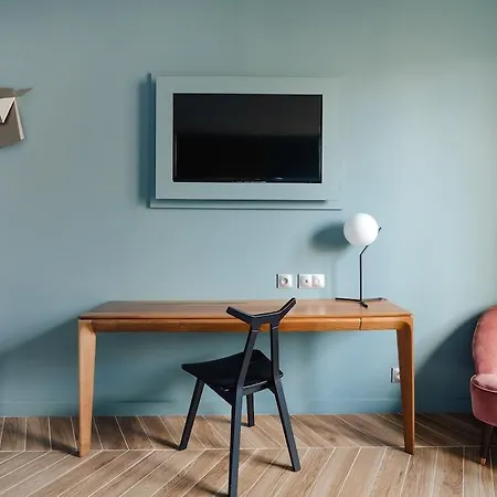Отель Atala Champs Elysees, Sonder By Marriott Bonvoy 4*