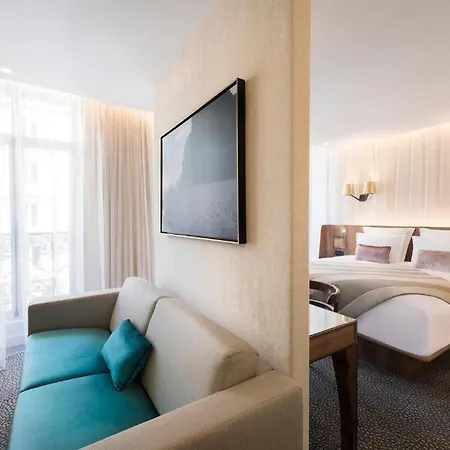 Otel Maison Albar - Le Pont-neuf