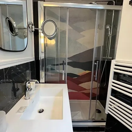 Elysa-luxembourg 3* Paris