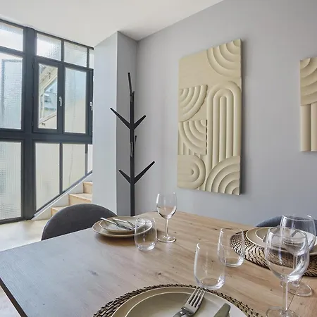 Le Marais By Prestige Apartment