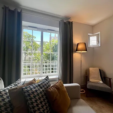 Spacious & Modern Flat Close To Parc Monceau Appartamento *