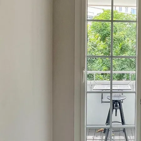 Spacious & Modern Flat Close To Parc Monceau Appartamento *