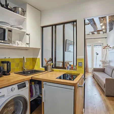 Apartamento Studio Le Marais Renove / Historique París