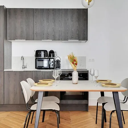 Moderne - 1br 4p - Opera *