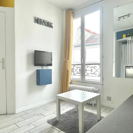 Appartement Tiny Studio - 12 M2 - Quartier Saint-ambroise - 5eme Etage Sans Ascenseur Paris