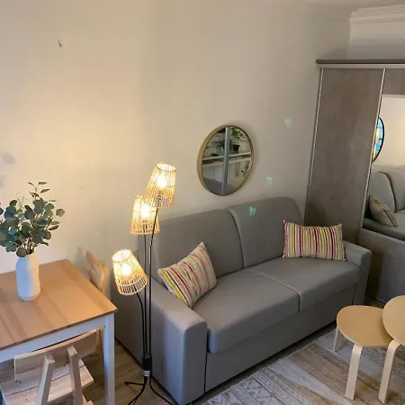 Moderne Au Coeur De Batignolles Appartamento