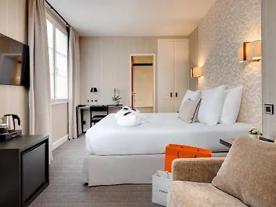 Le Senat Hotell 4*
