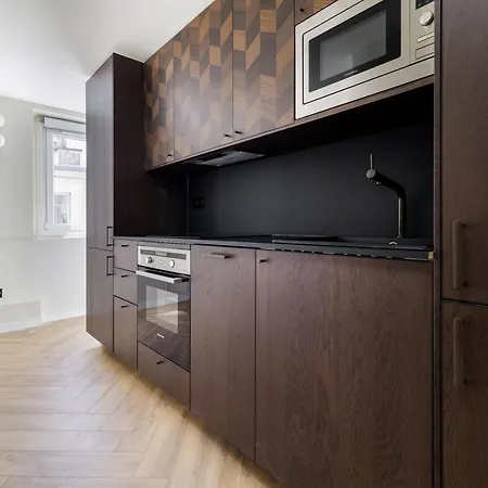 Poetic - Louvre Apartamento