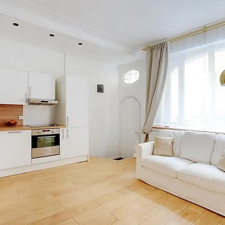 Champs Elysees - Arc De Triomphe Appartement Parijs